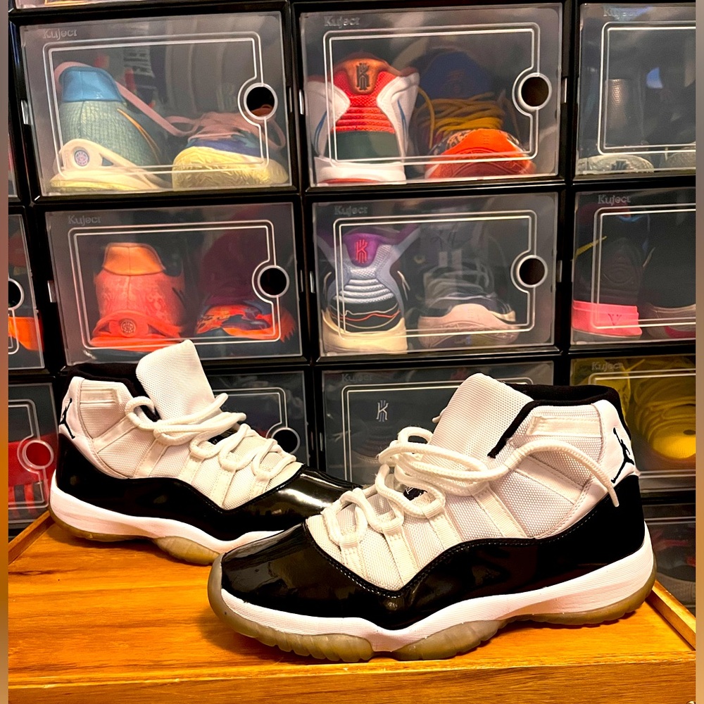 Nike Air Jordan 11 concord 2018 Men’s Size 11